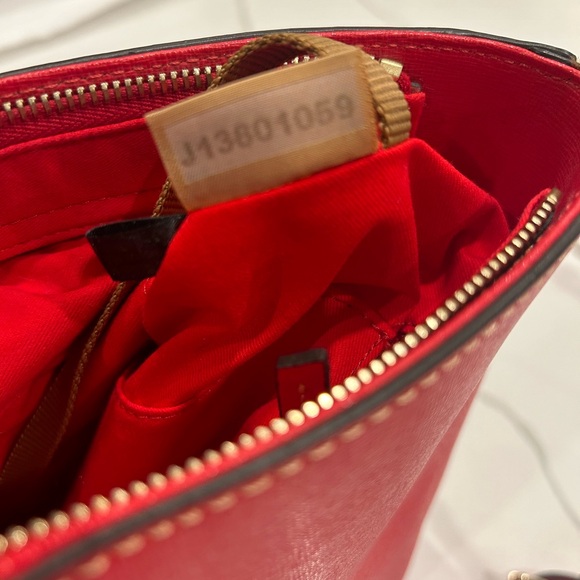Dooney & Bourke Gorgeous Candy-apple red Bag/ Crossbody/Shimmery Gold Hardware - Picture 5 of 12